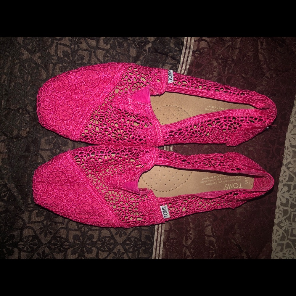 Lace Toms